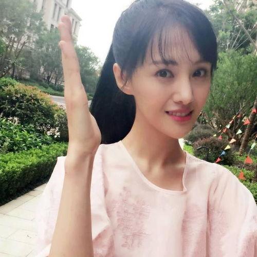 最新爆料郑爽事件始末,从恋情曝光到舆论风暴的全程回顾